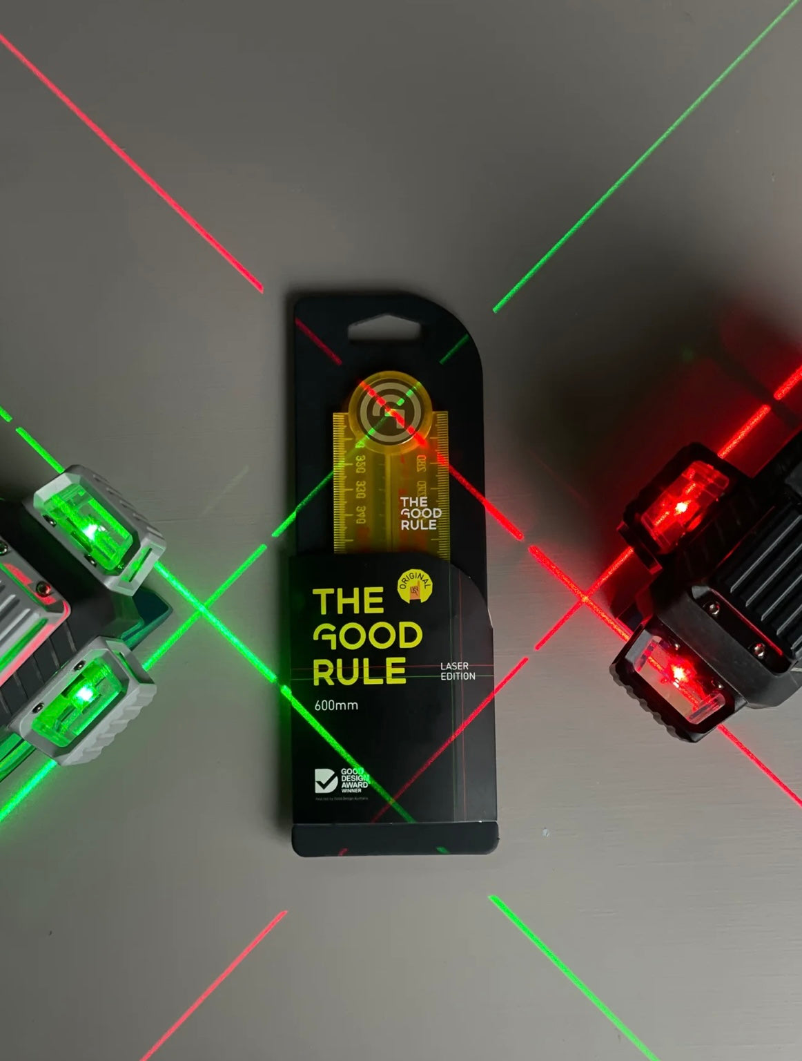 Édition laser ! Règle de chantier pliable de 600 mm The Good Rule (métrique)
