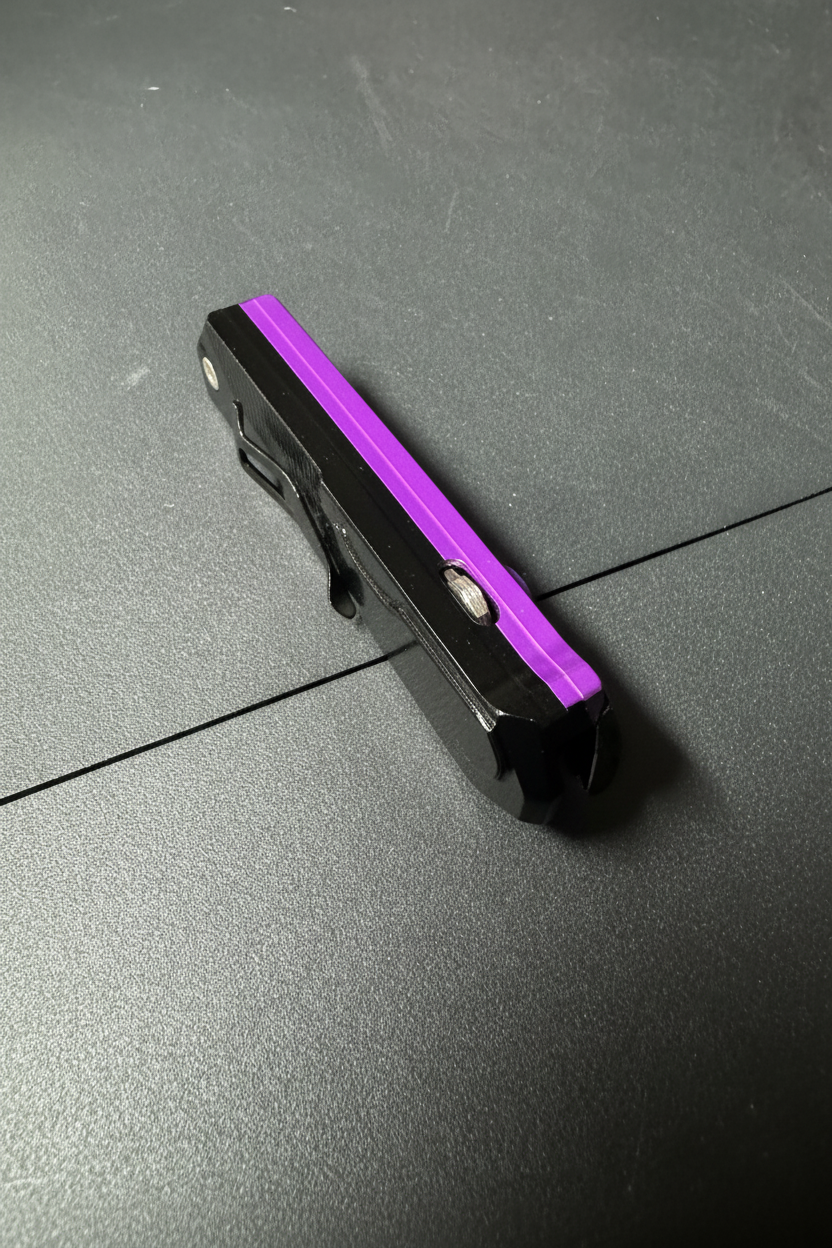 Limited Edition 2 Colour Reaper with extra blade storage