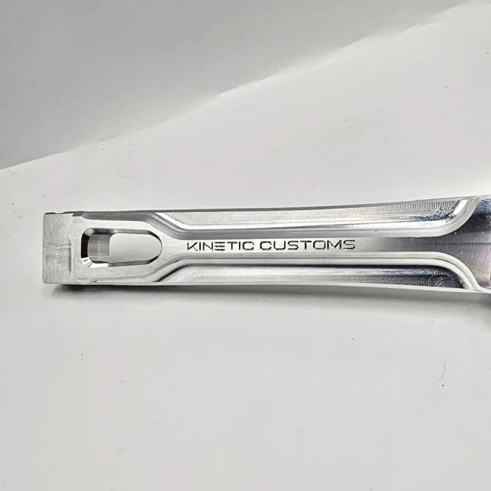 Versión 2.0 Kinetic Customs Raptor Mango de aluminio (es necesario agregar agarre)