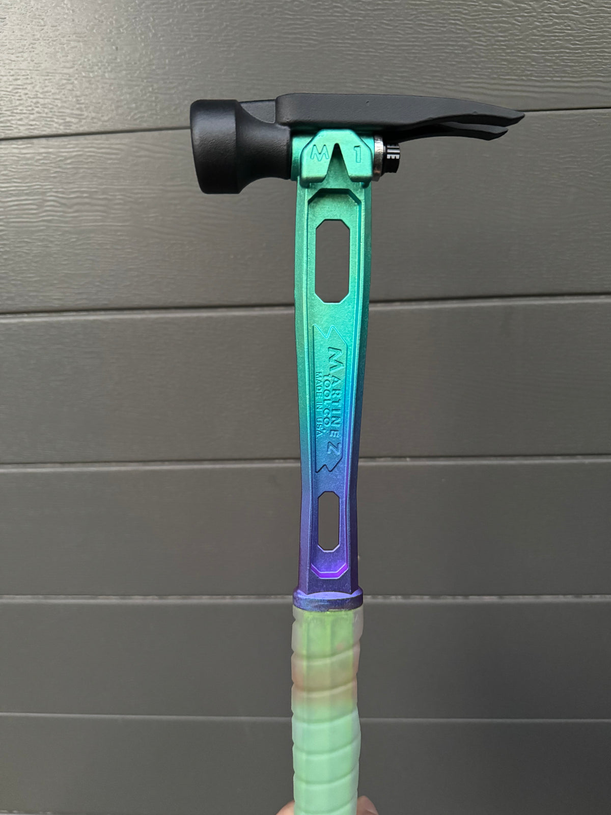 M1 Aqua Ombre Martinez