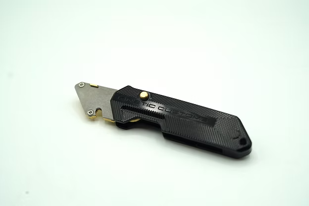 Reaper Version 2 with blade storage