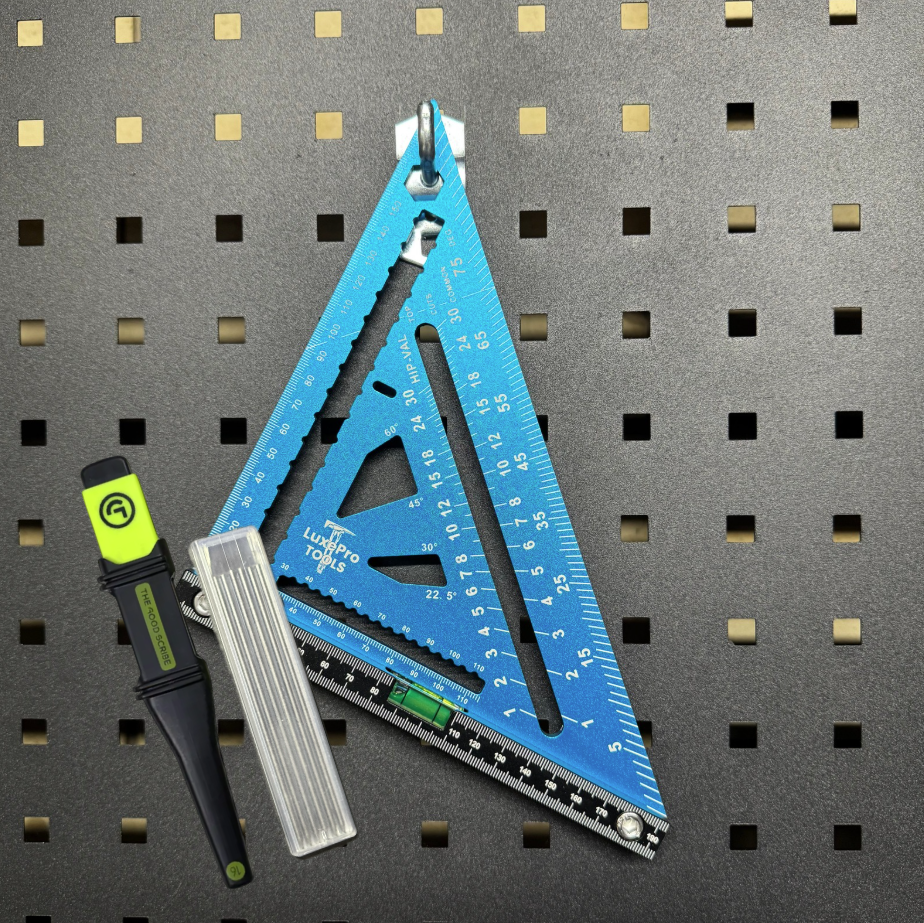 TheLuxe Bubble Square + The Good Scribe - All in Metric